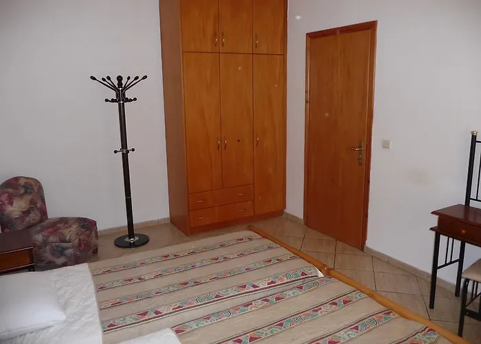 Katerina & Efi Apartments